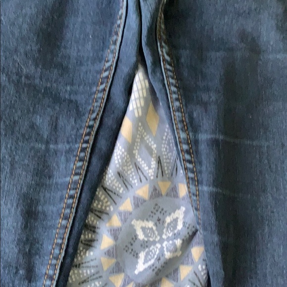 Jeans - Picture 3 of 4